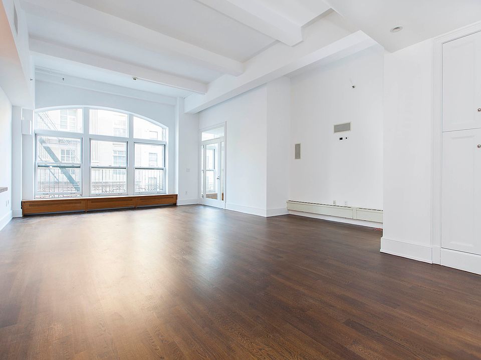 1st image of 221 Centre St APT 2B