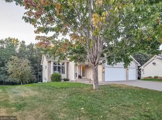 2307 Kingston Ave E, Maplewood, MN 55109