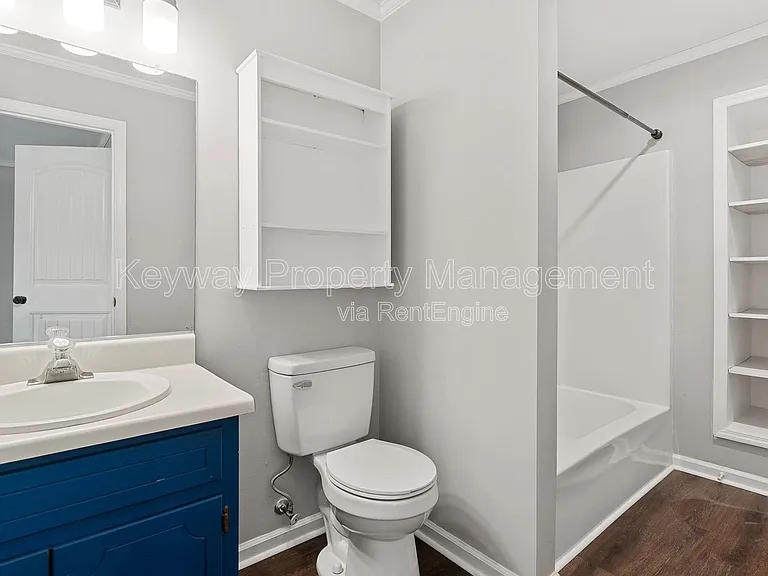 329 Lamplighter Ln — Photo 9