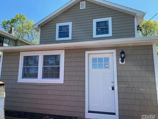 1st image of 19 Highview Dr