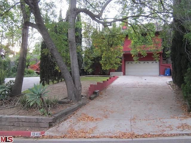 1st image of 1343 Oak Hill Pl