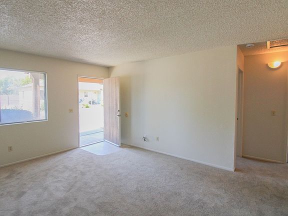 3rd image of 404 E Newlove Dr #I