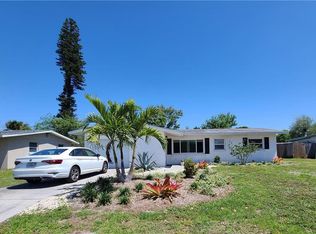 4107 37th St W, Bradenton, FL 34205