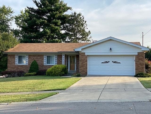 1st image of 2036 Bluebell Dr