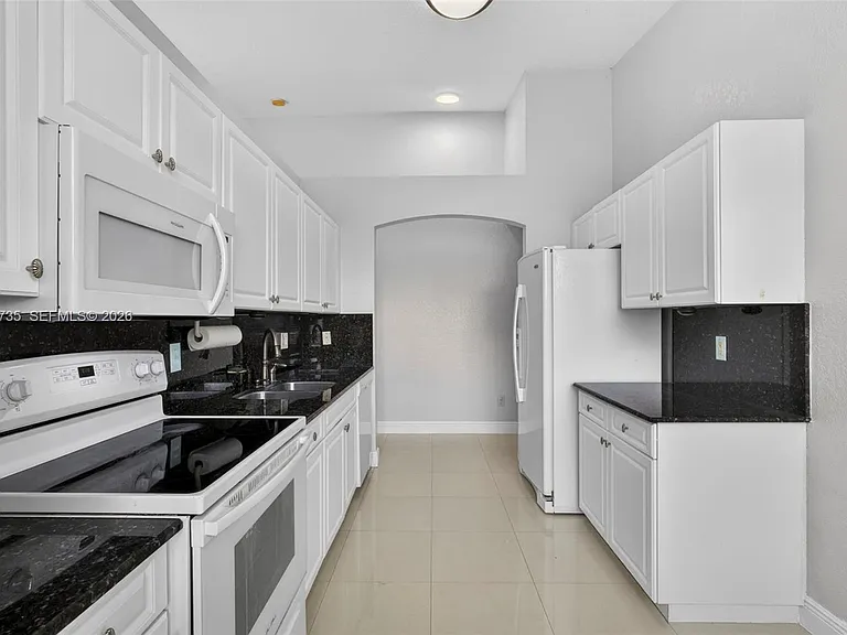 2151 Umbrella Cay — Photo 16