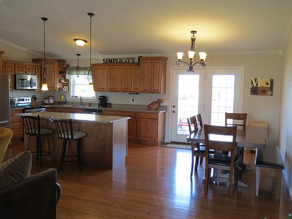 5th image of 2807 Weatherbrooke Dr.