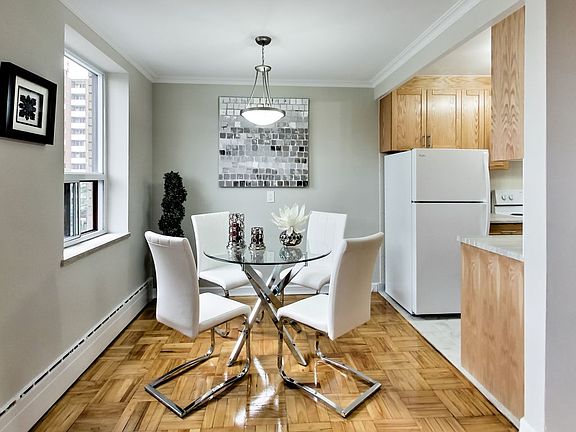 5th image of 460 Eglinton Ave E #Ba83caeaf