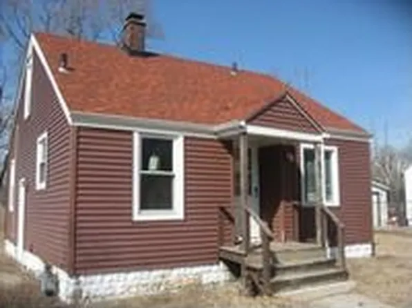 2072 Hovey Pl, Gary, IN 46406