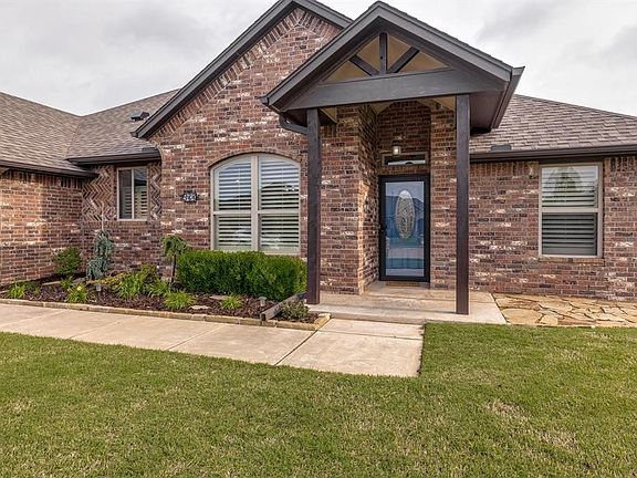 2nd image of 533 W Pine Rose Court Way