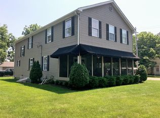 21 Chapman Rd, Put In Bay, OH 43456