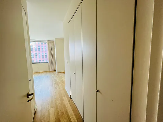 Rented by Living Quest Real Estate Inc. | media 18