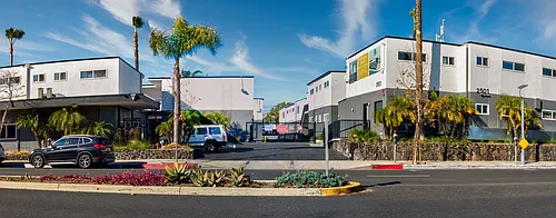 Santa Monica Palms Photo 1