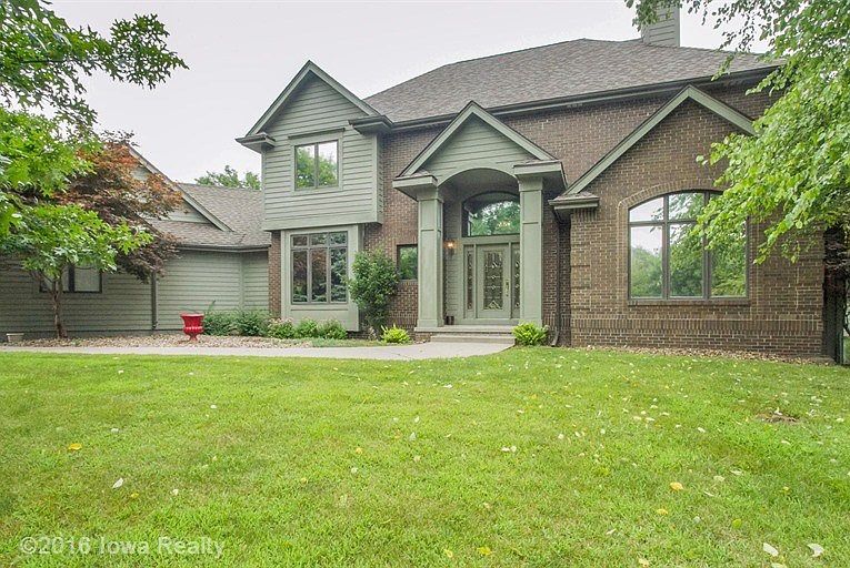 1st image of 9061 NW 36th Ct