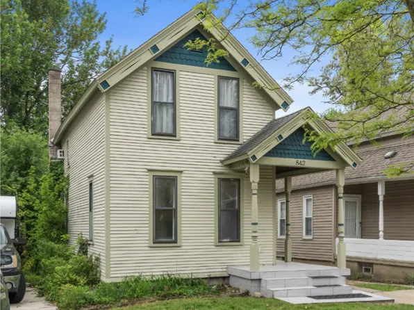 842 Sigsbee St SE, Grand Rapids, MI 49506