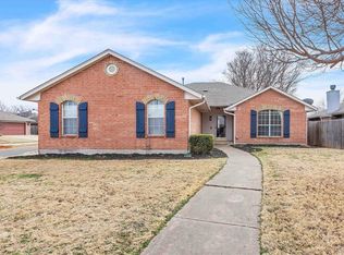 401 Whitehouse Ln, Edmond, OK 73003