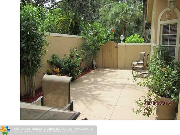 3rd image of 4117 W Palm Aire Dr #4B