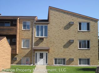 1102 Loy Ave APT 9, Wahpeton, ND 58075