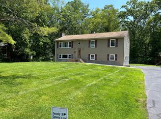 44 Meadow Rd, Montrose, NY 10548