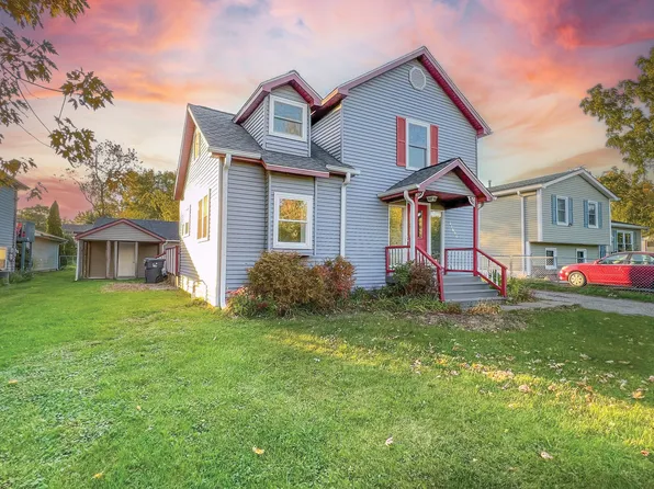 37896 N New York Ave, Beach Park, IL 60087