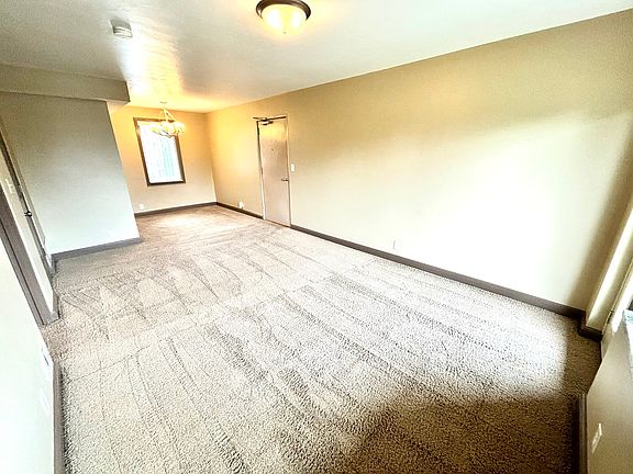5th image of 1641 J St APT 302