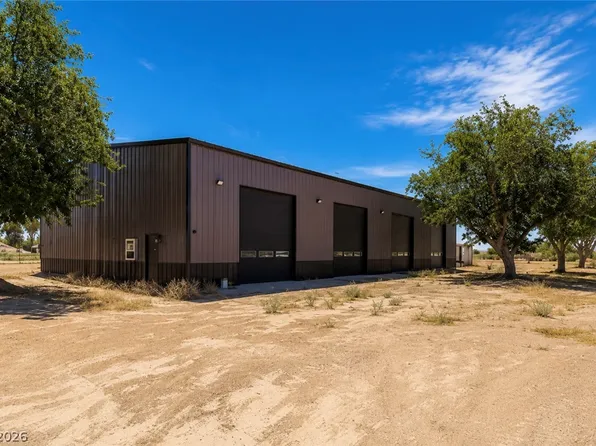1475 Gubler Ave, Moapa Valley, NV 89021