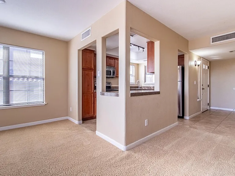 6651 N Campbell Ave #238 — Photo 3