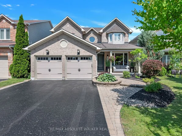 2207 Sandman Cres, Ottawa, ON K4A 4V6