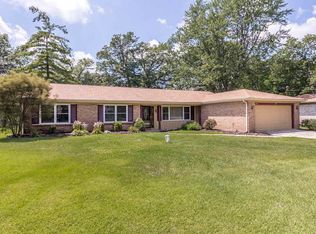 1605 N Hackberry Rd, Muncie, IN 47304