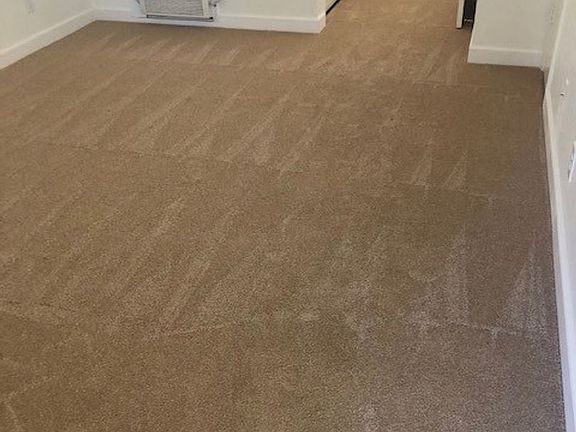 5th image of 1685 Portola Ave #11