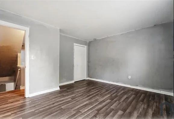 1616 W Diamond St — Photo 8