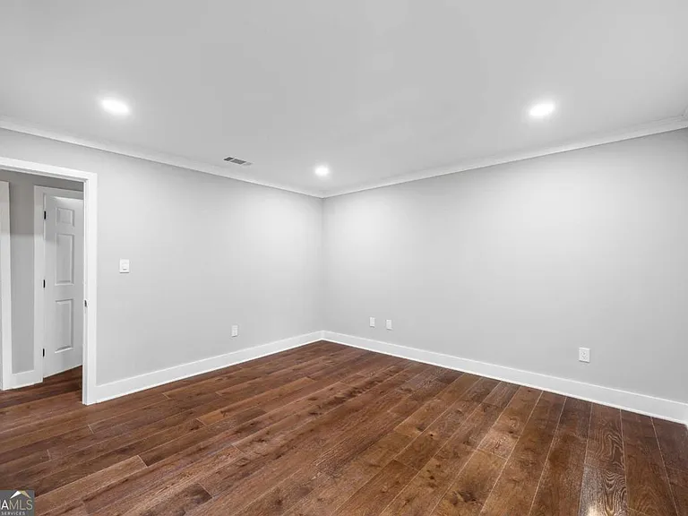 125 Terrell Dr — Photo 41