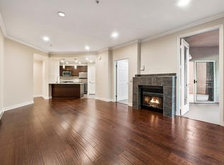 220 Caldecott Ln UNIT 107, Oakland, CA 94618