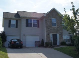 452 Fawnbrook Ln, Gastonia, NC 28052
