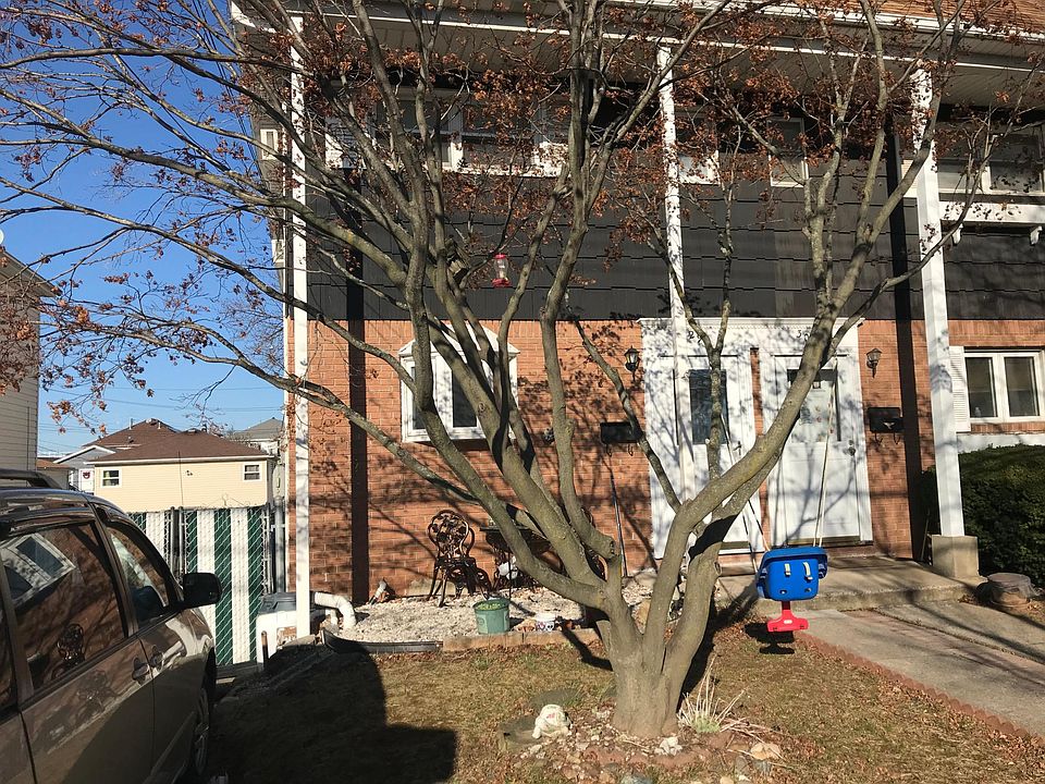 1st image of 299 Bedford Ave #1