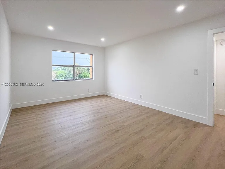 17911 NW 68th Ave #O207 — Photo 27