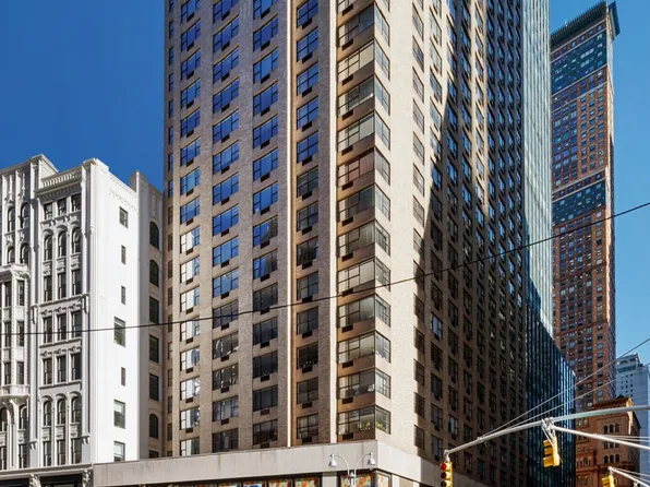 211 West 56th Street image 11 of 14