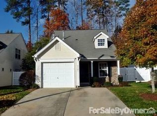 9101 Colony Village Ln, Raleigh, NC 27617