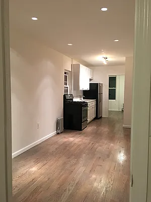 Rented by Loom Group | media 10