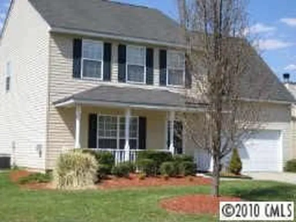 10518 Gold Pan Rd, Charlotte, NC 28215