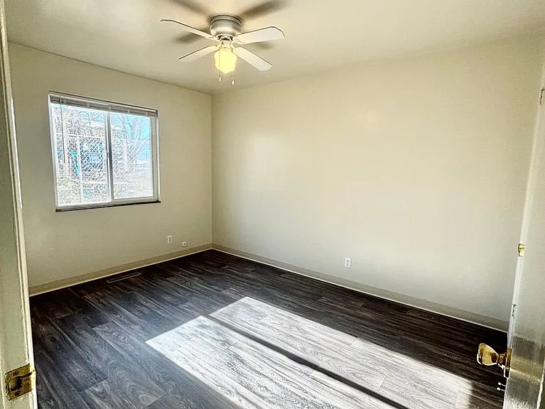 Spring Meadow Apartments — Photo 14
