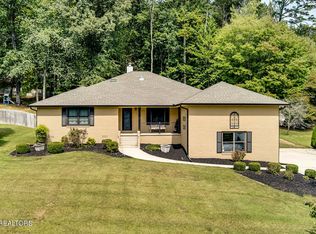 106 Mockingbird Ln, Oak Ridge, TN 37830