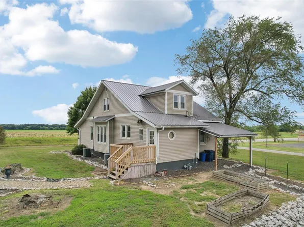 21422 Route 138, Mount Olive, IL 62069