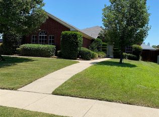 5712 Crowder Dr, Fort Worth, TX 76179