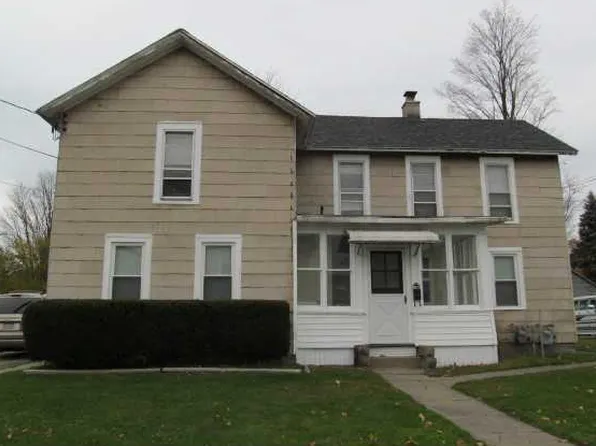 48 Wall St, North East, PA 16428