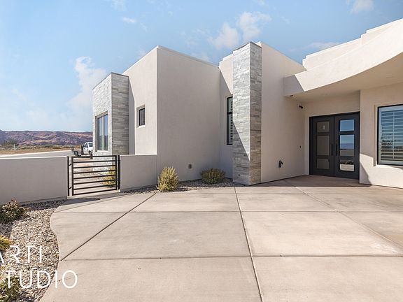5th image of 5508 N Rock Hollow Dr