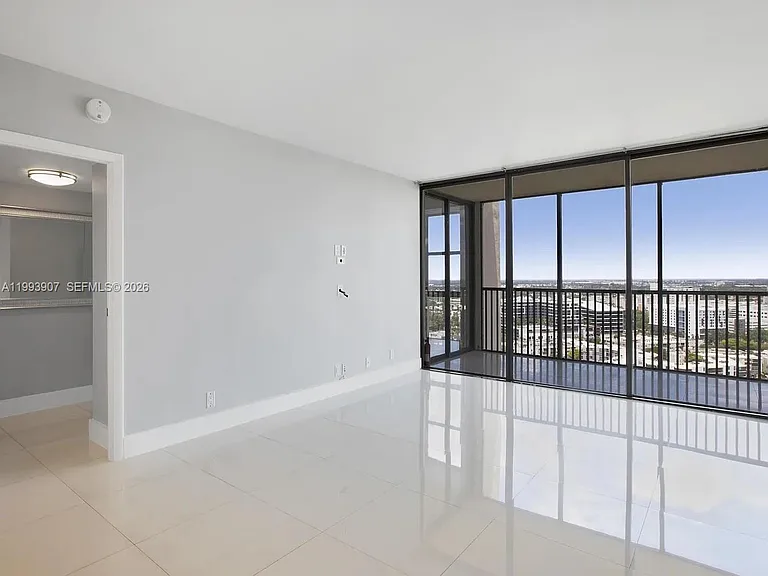 20301 W Country Club Dr #2622 — Photo 14