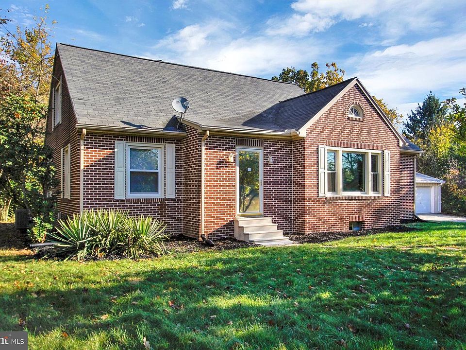 1st image of 638 Aspers Bendersville Rd