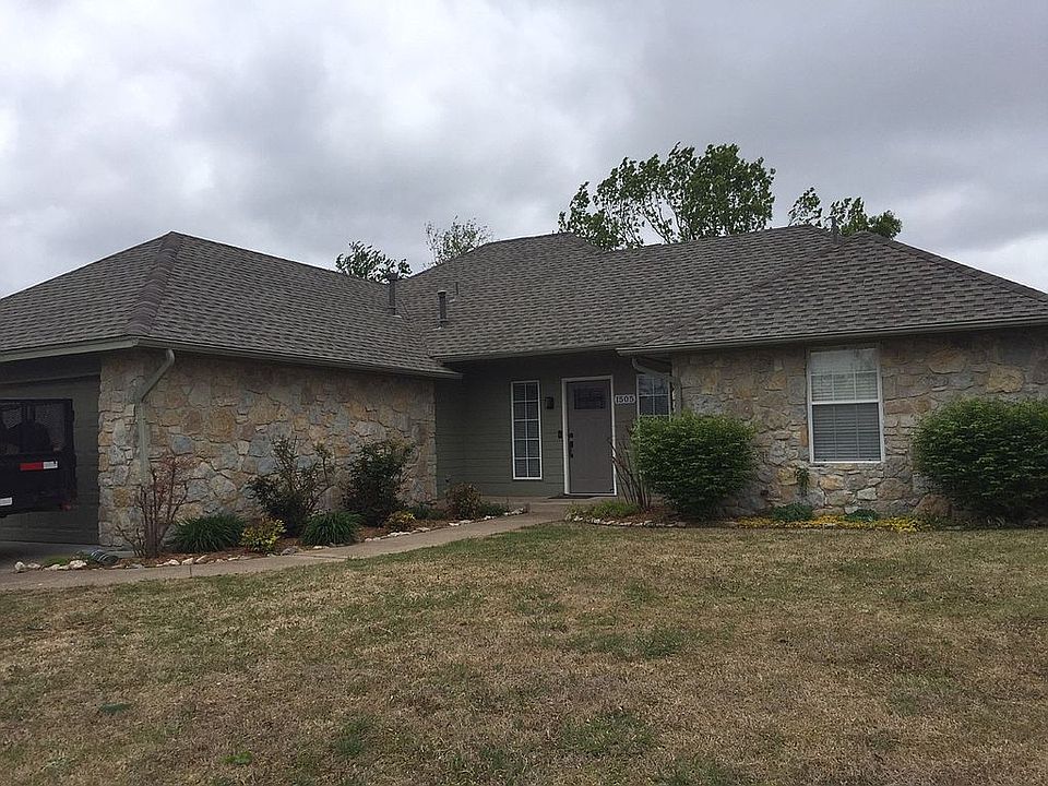 1st image of 1505 Oriole Dr