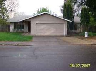 8980 SW Rebecca Ln, Beaverton, OR 97008