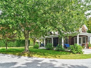 15 Buell Ln, East Hampton, NY 11937